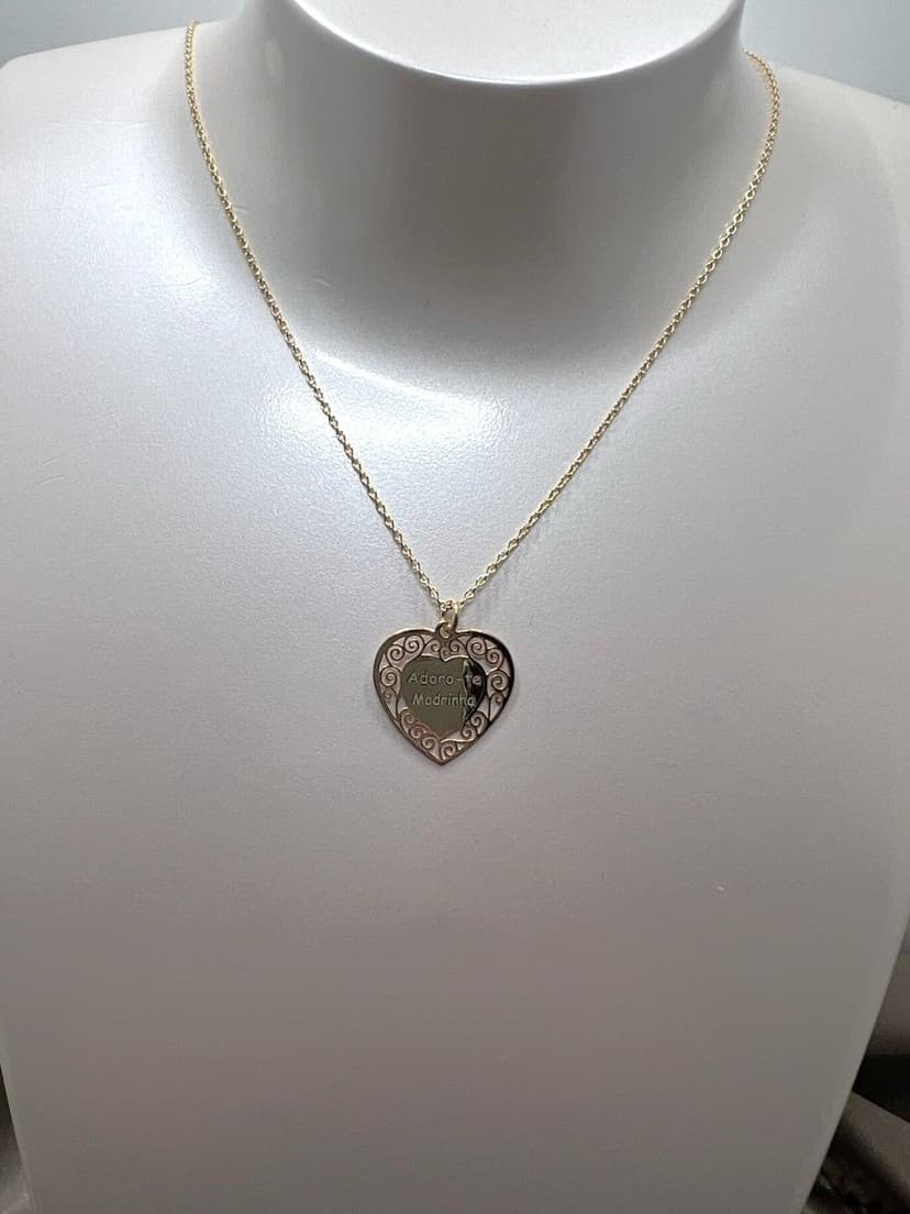 Colar para a Madrinha c/ Medalha c/ Coração Rendilhado