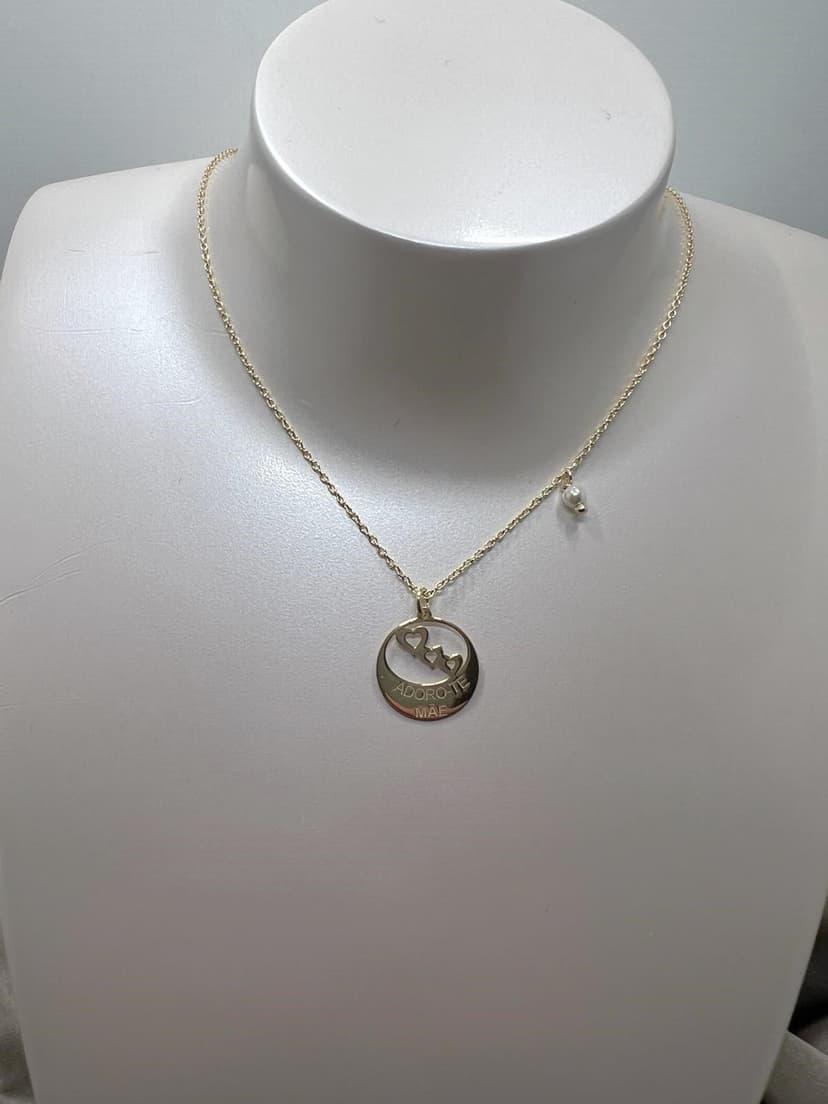 Colar para a Madrinha c/ Medalha c/ Corações e Perola