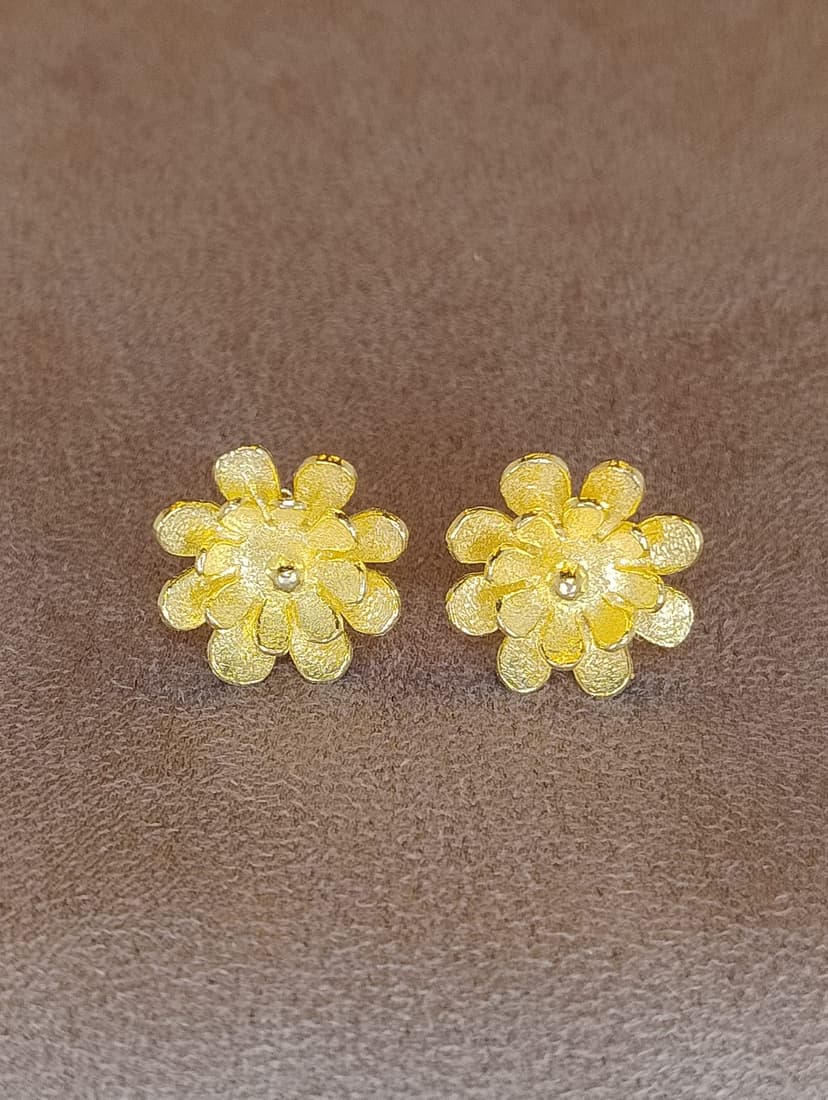Brincos Pequenos c/ Flor Dupla